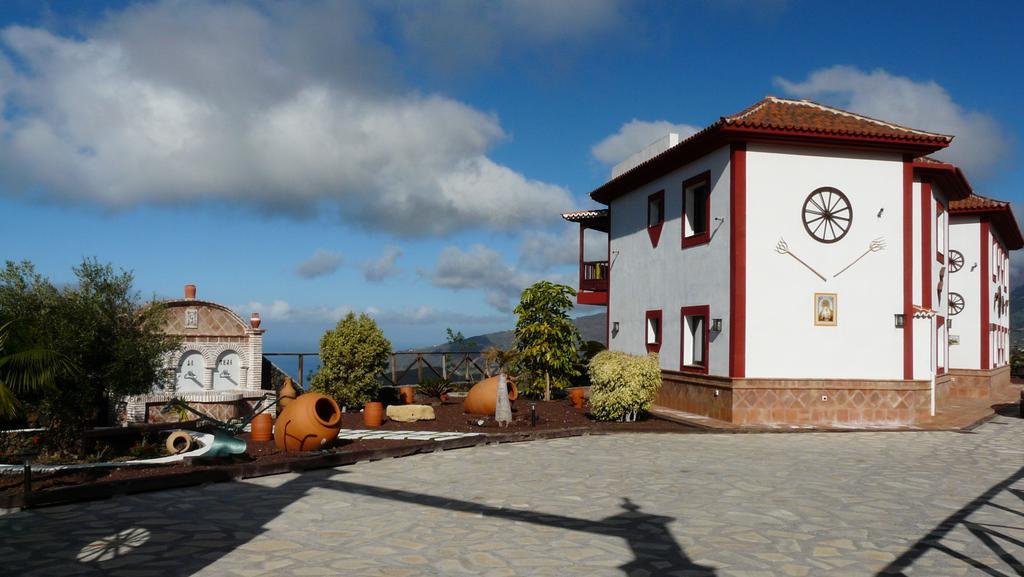 Apartamentos Fuente La Teja & Spa Лос Лианос де Аридане Стая снимка