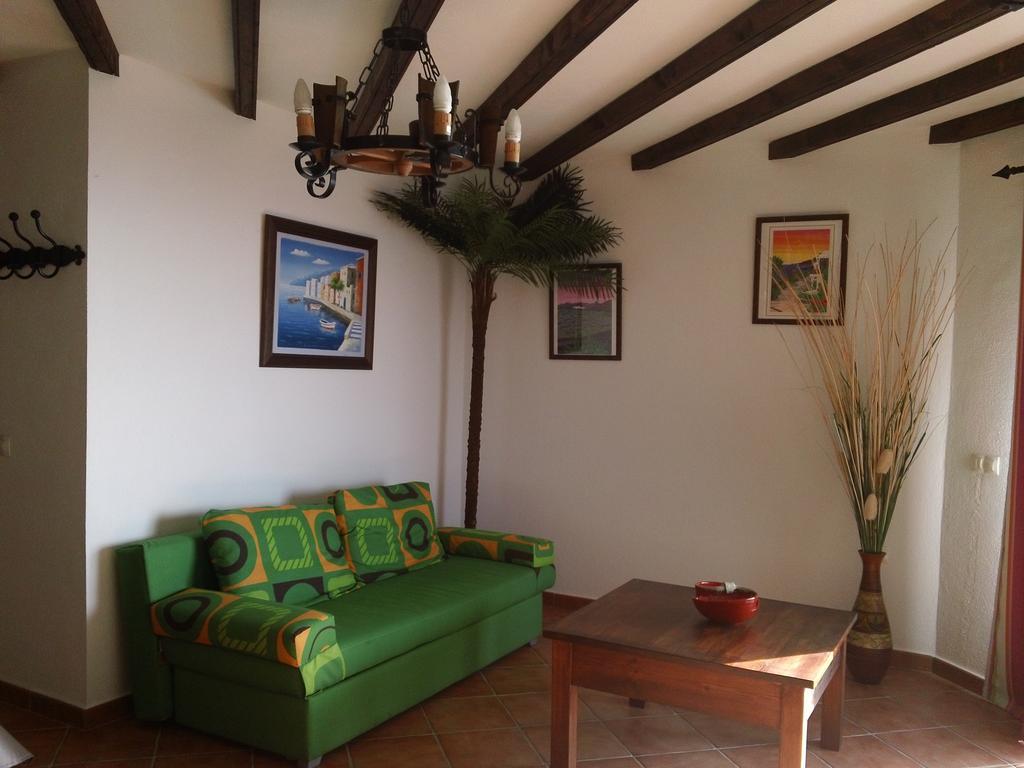 Apartamentos Fuente La Teja & Spa Лос Лианос де Аридане Стая снимка